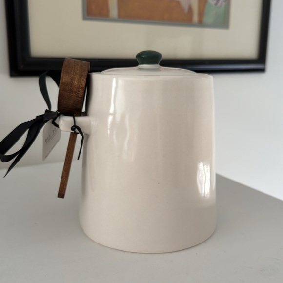 Rae Dunn Elf Snacks Canister with Wooden Spoon NWT - Picture 7 of 7